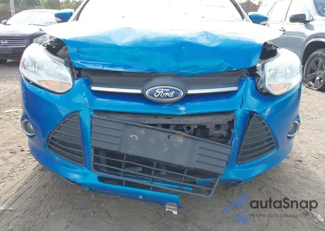 2014 Ford Focus Se из США, поврежденный, VIN 1FADP3K29EL329319